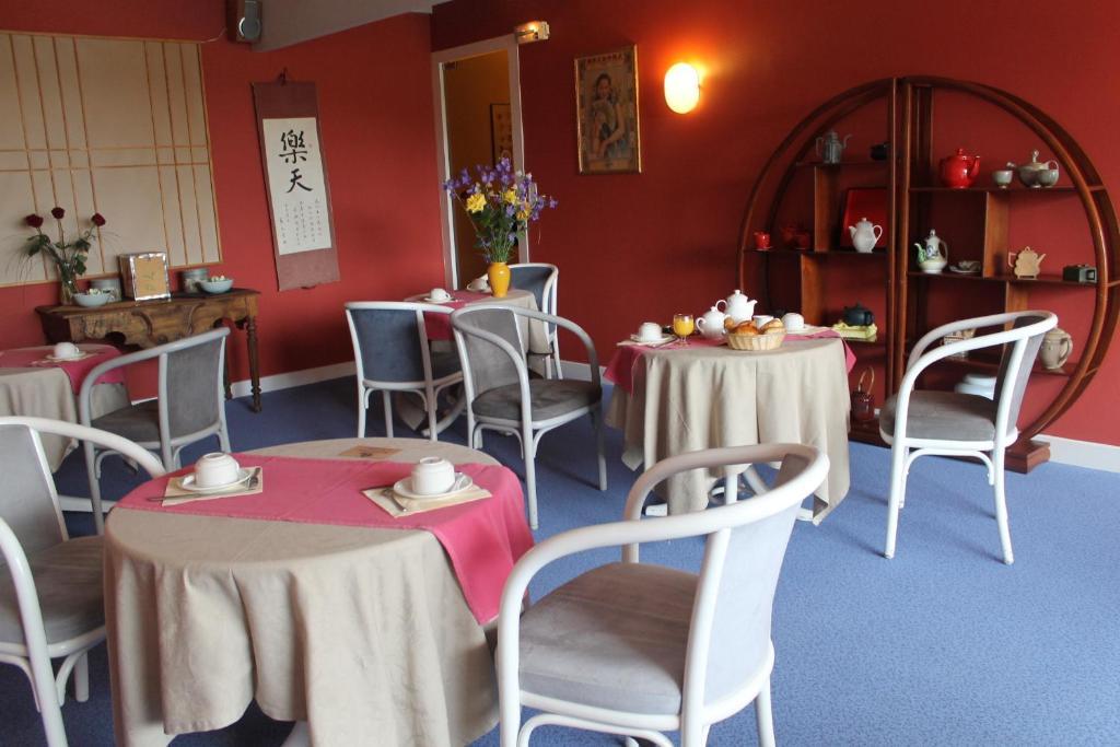 Logis Hotel Saint-Roch Pleumartin Kültér fotó