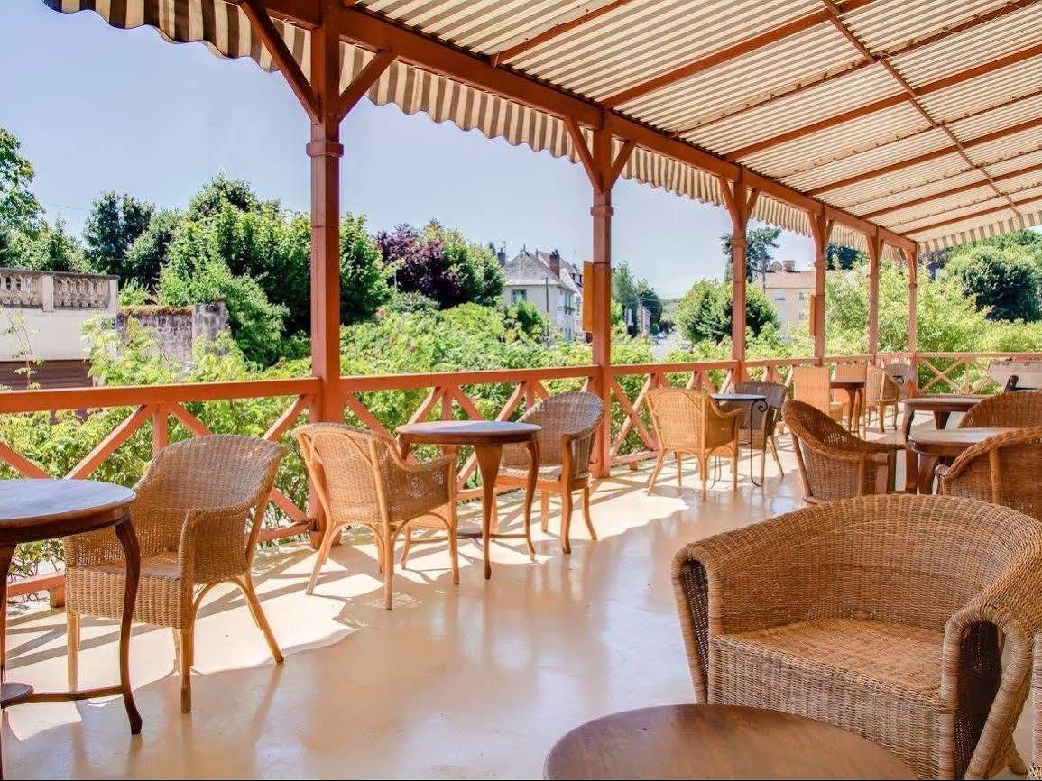 Logis Hotel Saint-Roch Pleumartin Kültér fotó